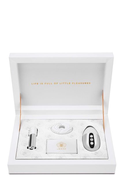 LE WAND LITTLE PLEASURES COLLECTION