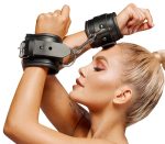 Leather Handcuffs - obrazek 4