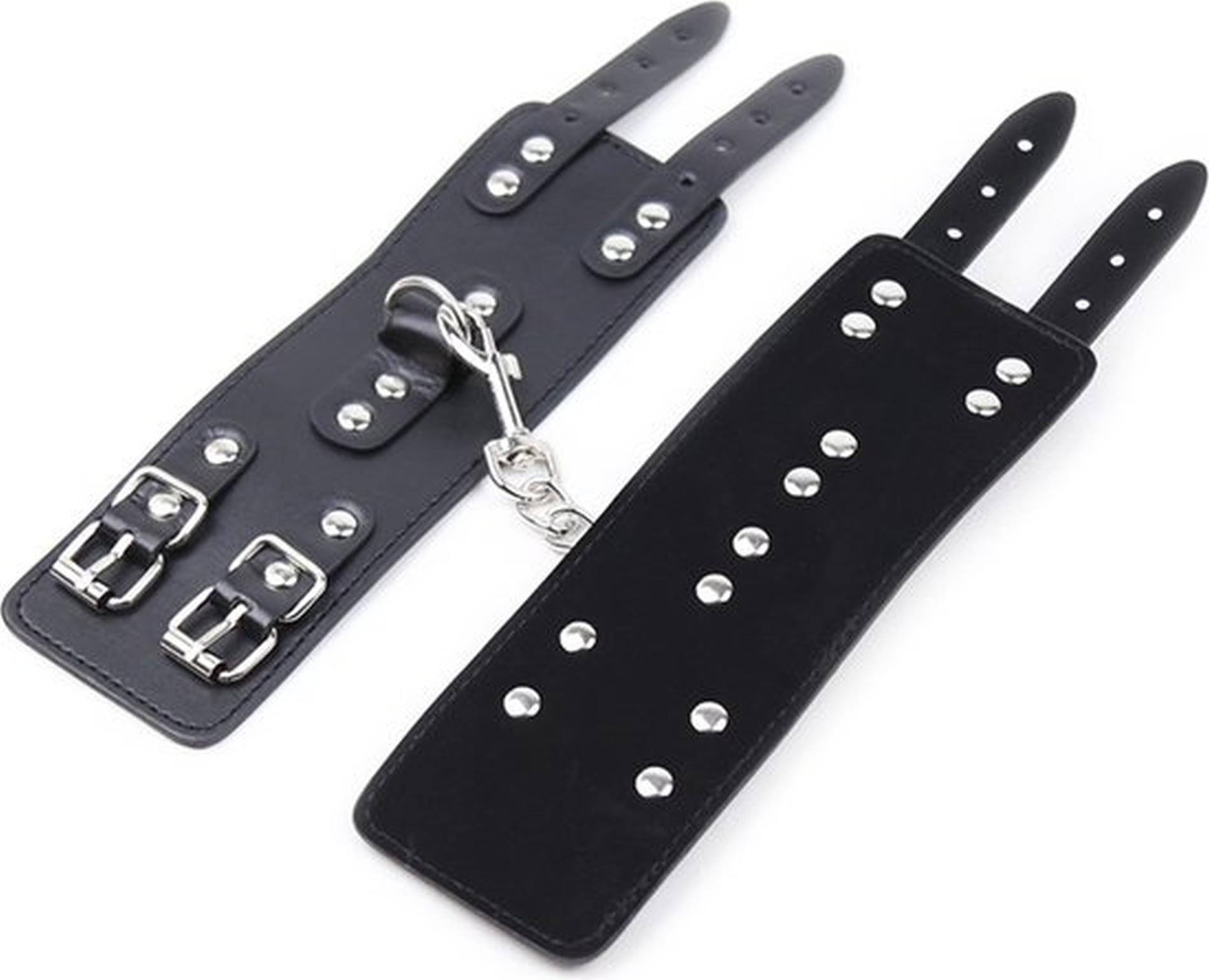 57-001-14 Fetish Fever - Cuffs with two buckles - Black - obrazek 1