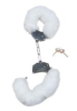 Kajdanki Fetish B - Series - Furry Cuffs White - obrazek 3