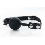 Black silicone ball gag with adjustable straps - obrazek 2
